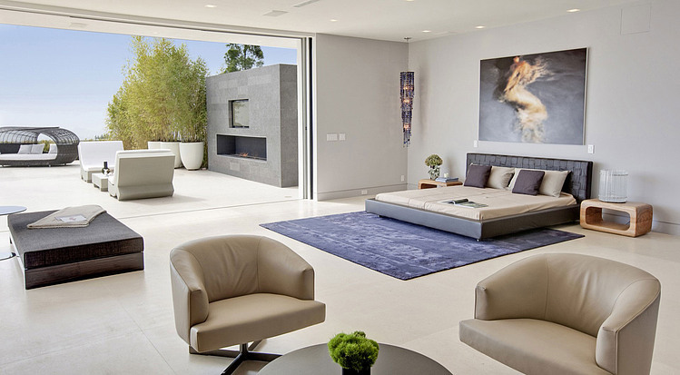 House in Beverly Hills by McClean Design