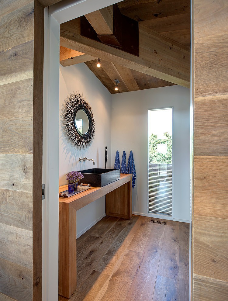 Far Pond Residence by Bates Masi Architects