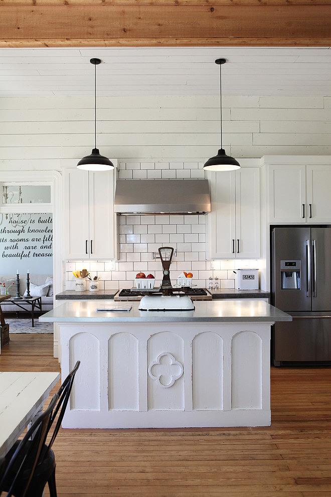 Farmhouse by Magnolia Homes