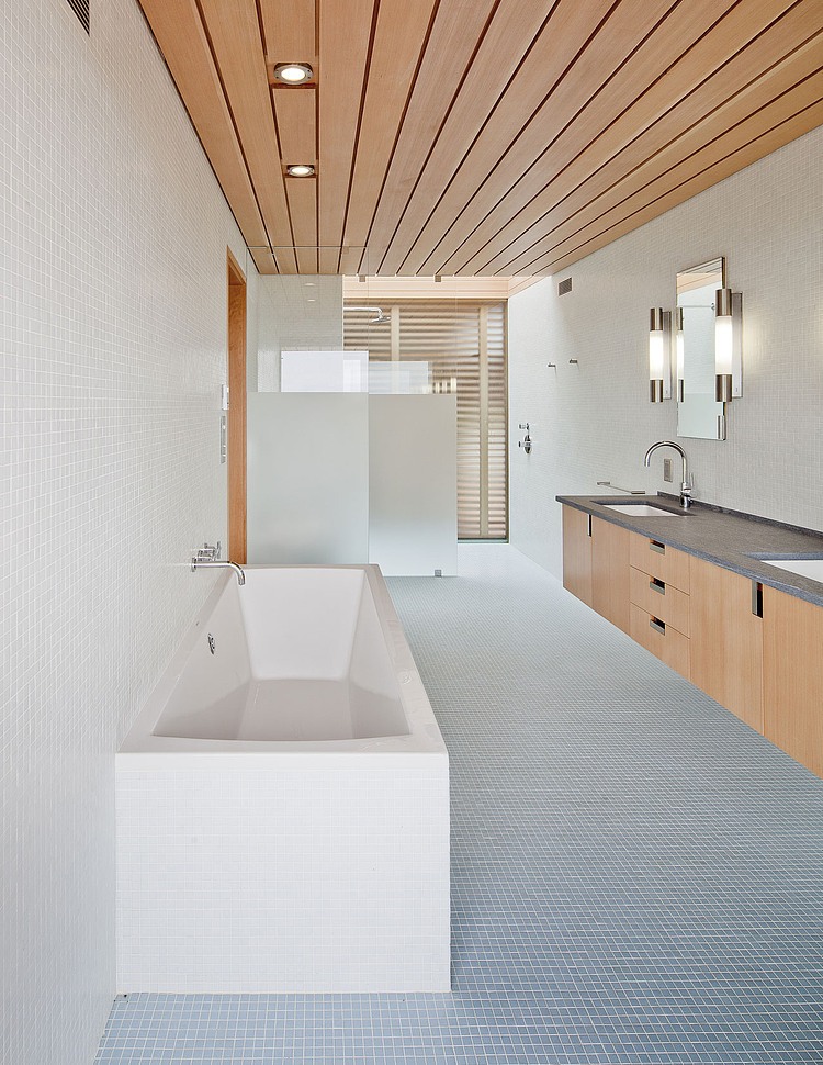 Island Residence by Peter Rose + Partners