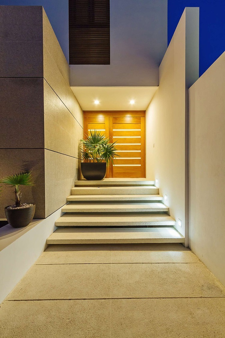 Casa JLM by Enrique Cabrera Arquitecto