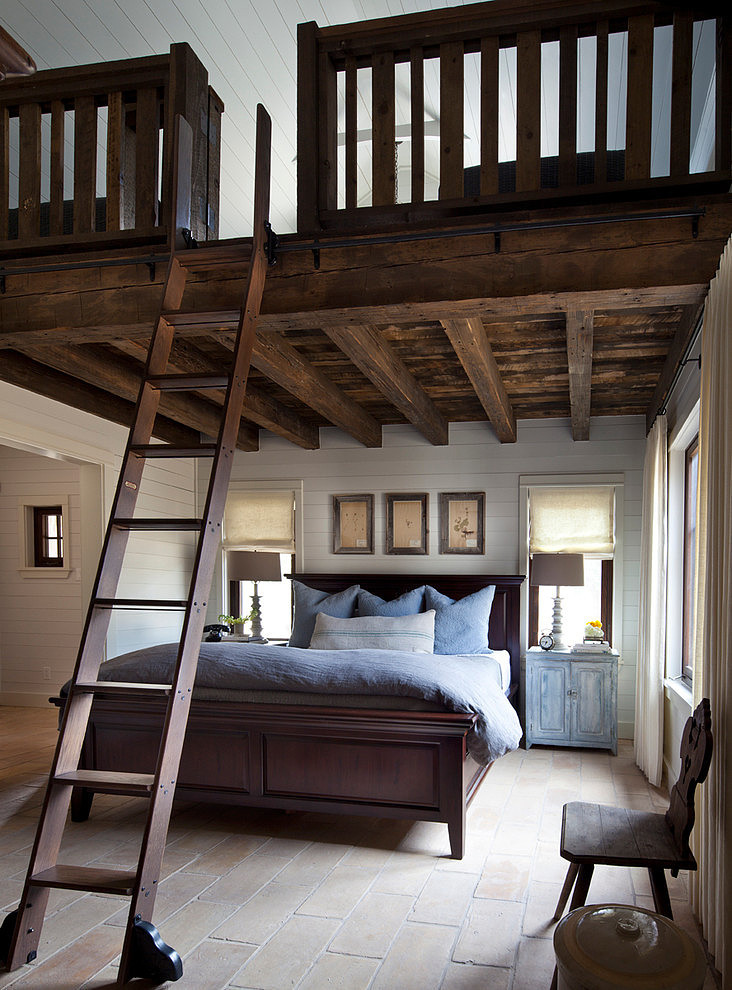 Frio Family Retreat by Dalgleish Construction Company