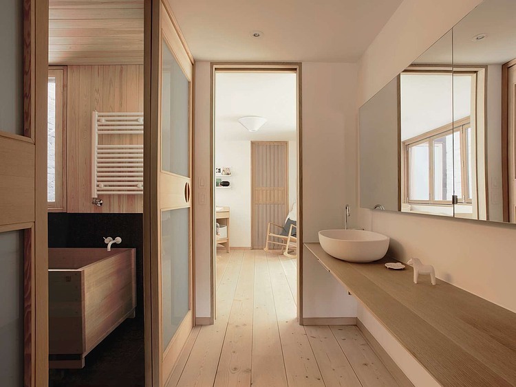 Mjolk House by Studio Junction