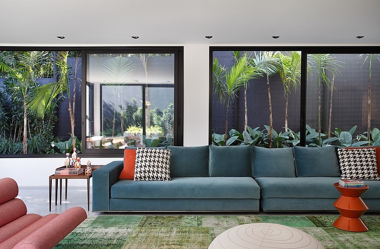 DM House by Studio Guilherme Torres