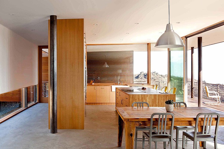 Sunshine Canyon Residence by THA Architecture