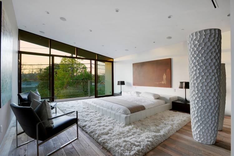 S. Mansfield Ave by Amit Apel Design