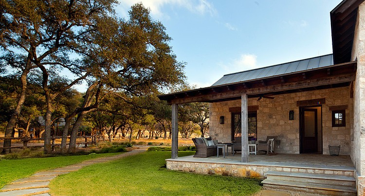 Frio Family Retreat by Dalgleish Construction Company