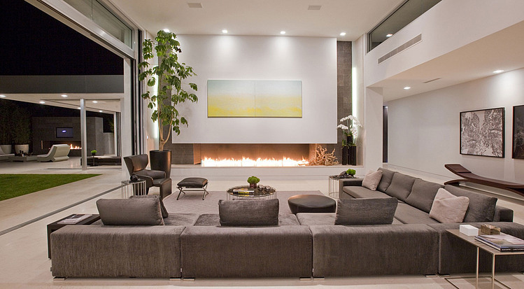 House in Beverly Hills by McClean Design