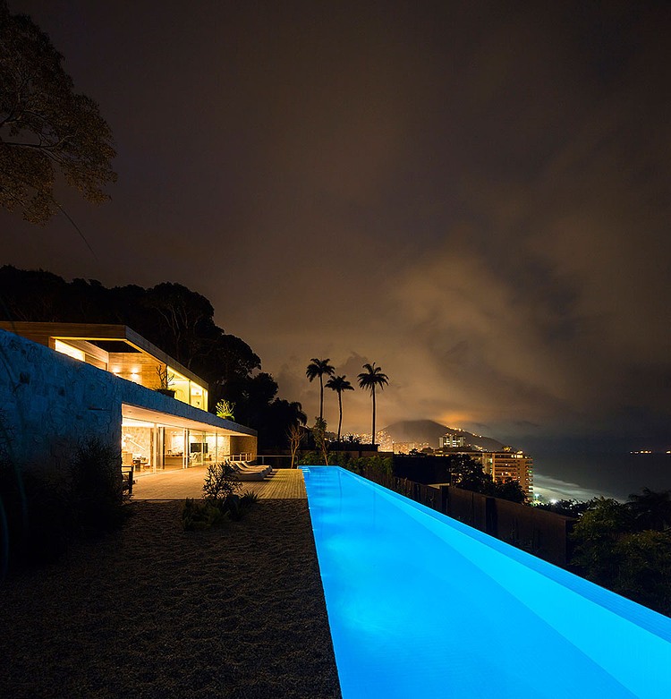 AL Rio de Janeiro by Arthur Casas