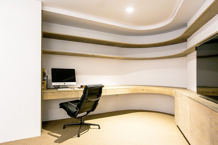 Manly Penthouse by C+M Studio