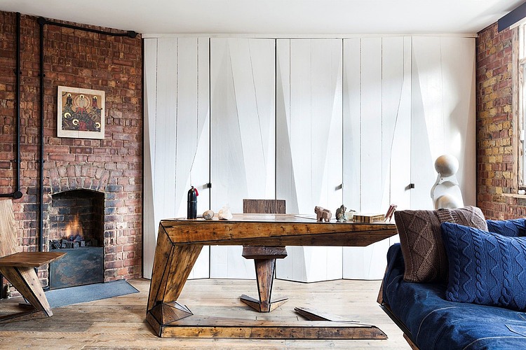 Archer Street Apartment