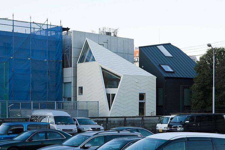 Tsubomi House by Flat House