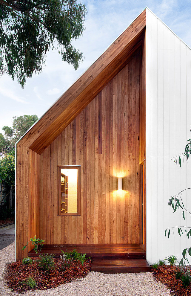 Beach House by Auhaus Architecture
