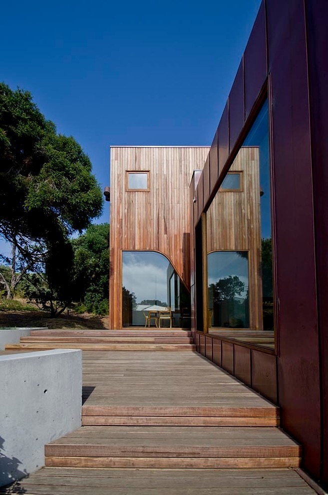 Bluff House by Auhaus Architecture