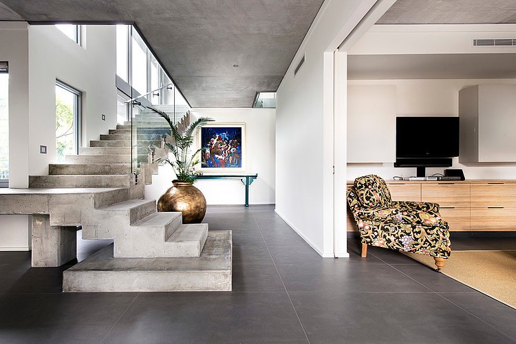 City Beach House by 4d designs