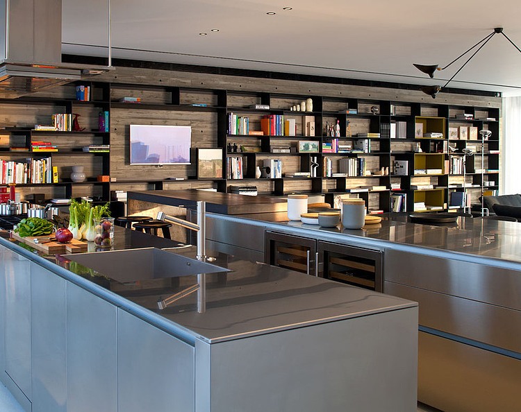 Antokolsky Penthouse by Pitsou Kedem Architects