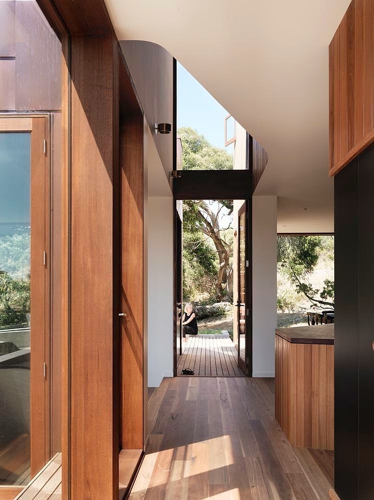 Bluff House by Auhaus Architecture