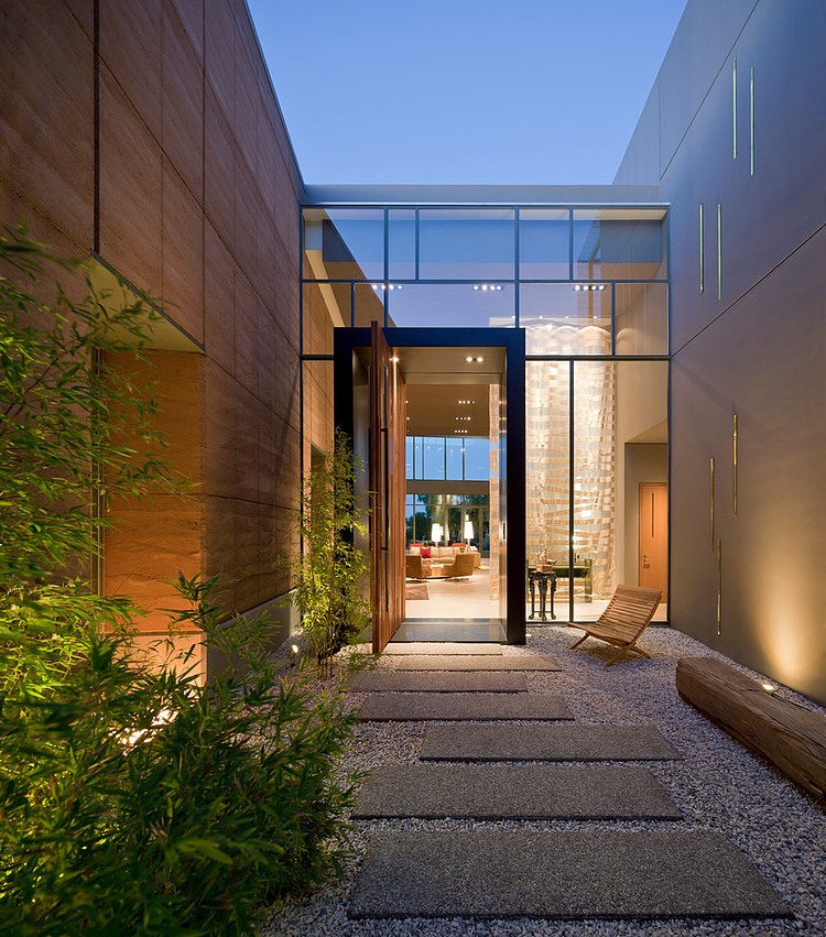 j2 by Assemblage Studio