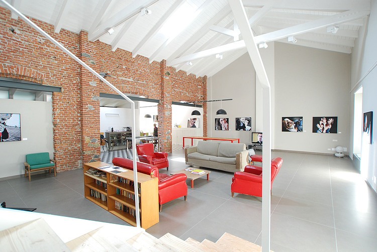 Open Art House by Leonardo Porcelli