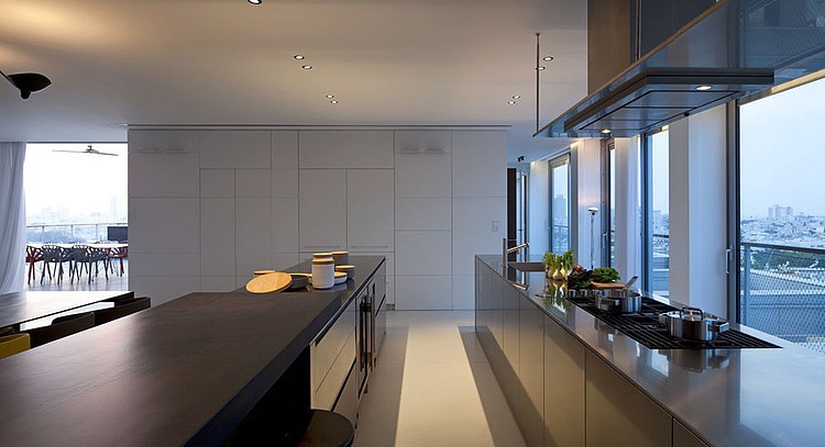 Antokolsky Penthouse by Pitsou Kedem Architects
