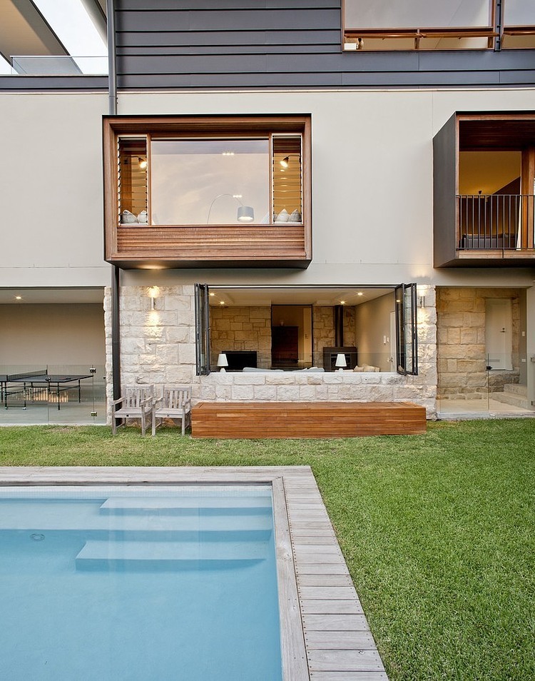 Middle Harbour House by Richard Cole Architecture