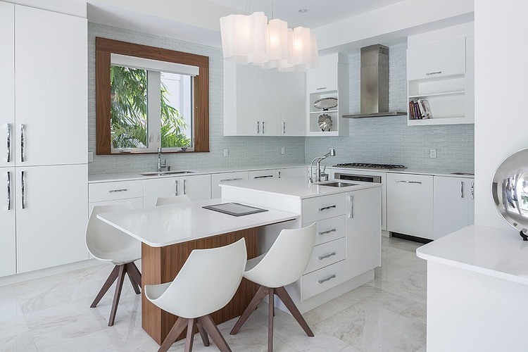 Royal Palm Residence by NC-office