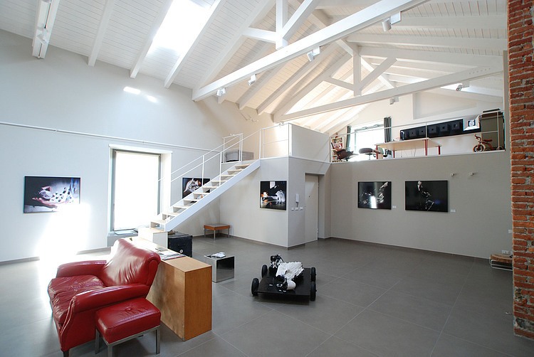 Open Art House by Leonardo Porcelli