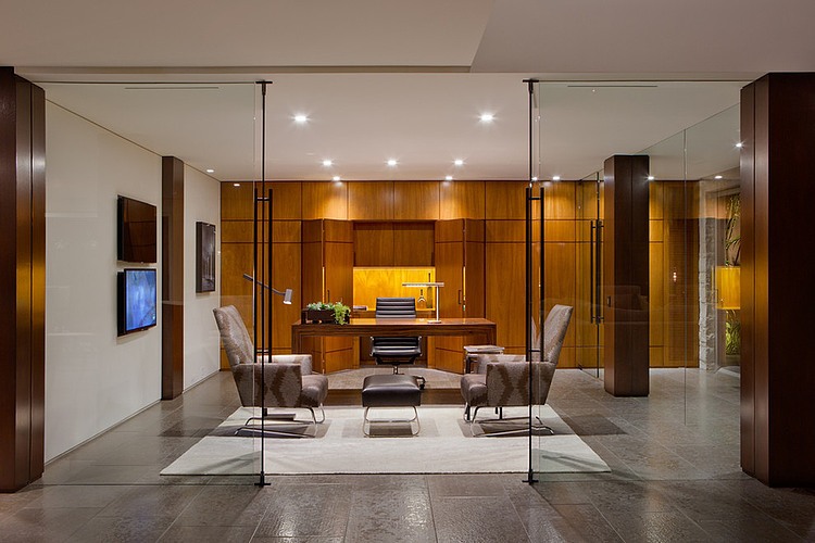 Woods Cove Home by Brion Jeannette Architecture