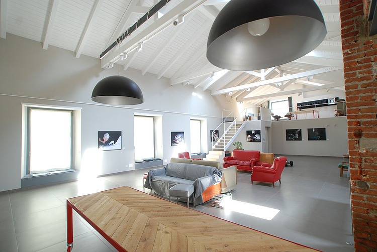 Open Art House by Leonardo Porcelli