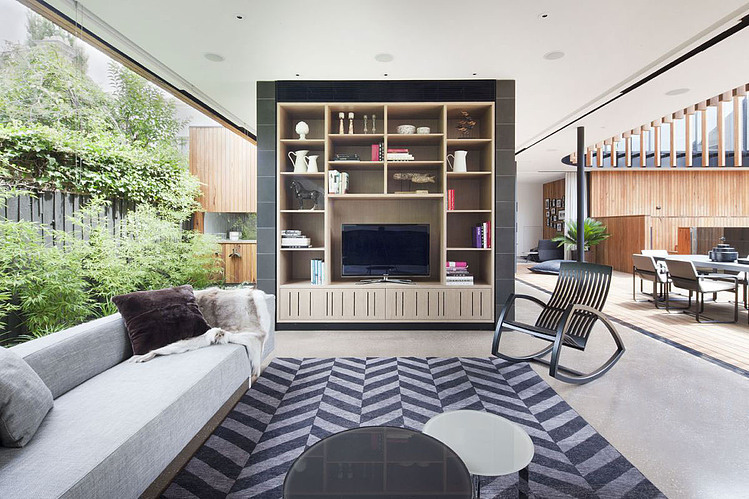 Kooyong Residence by Matt Gibson Architecture