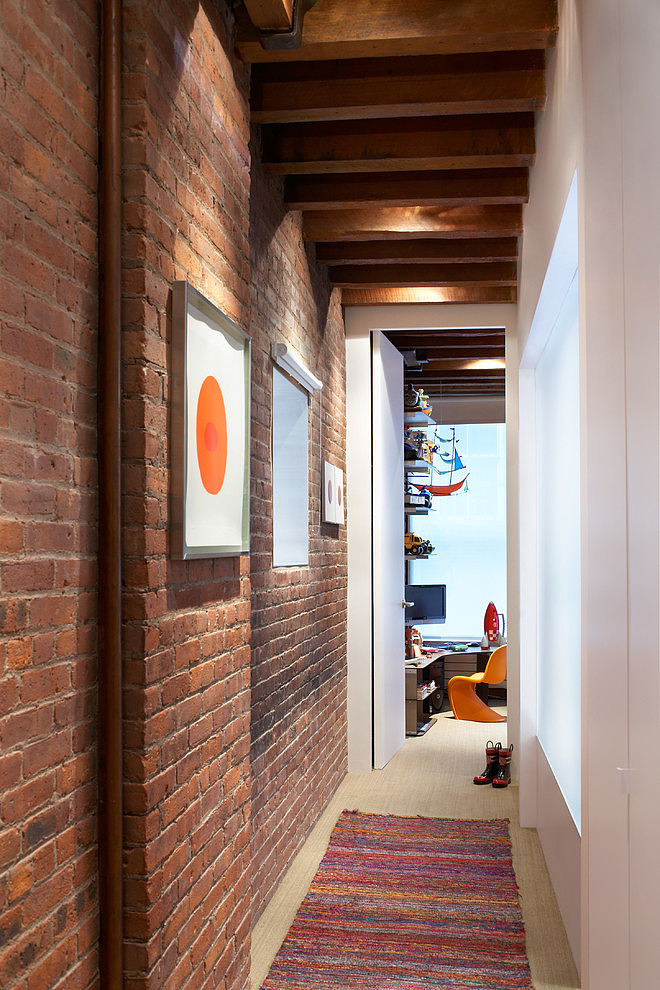 West Broadway Loft by TRA Studio Architecture