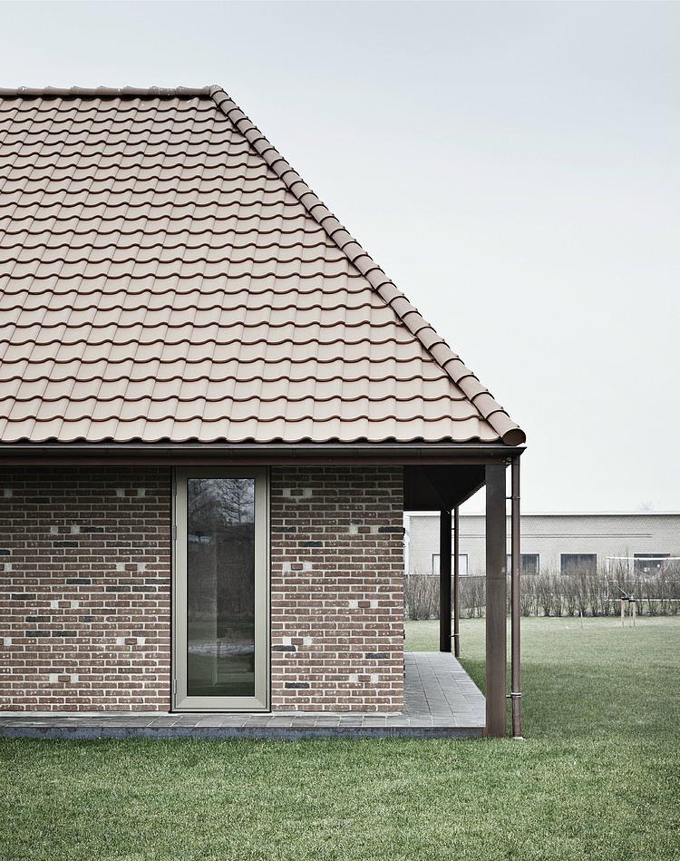 Brick House by Leth & Gory