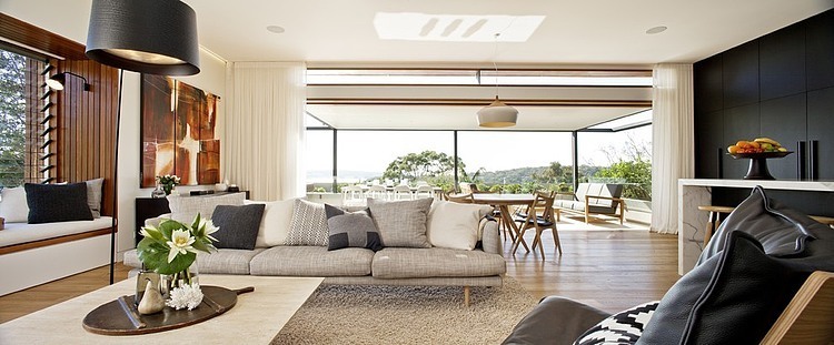 Middle Harbour House by Richard Cole Architecture