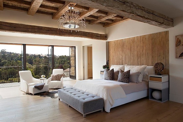 Stone Maison by Ken Linsteadt Architects