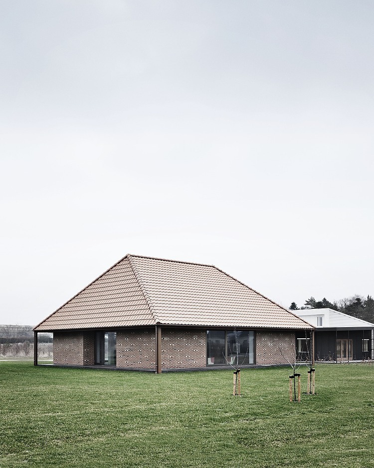 Brick House by Leth & Gory