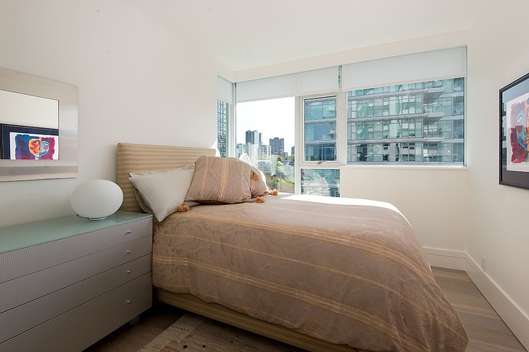 Vancouver Condo by Lee Luxford Architecture+Design