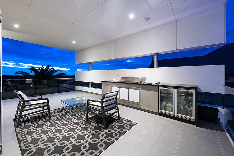 City Beach House by 4d designs