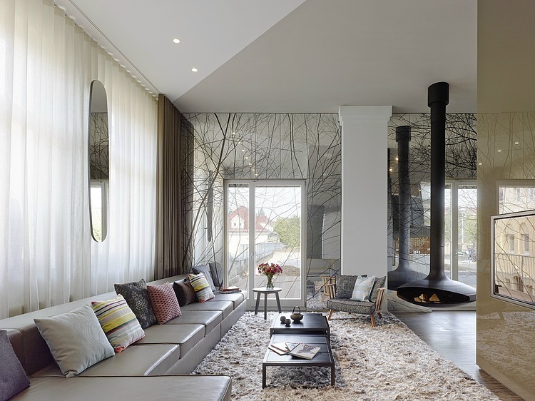 Loft ESN by Ippolito Fleitz Group Identity Architects