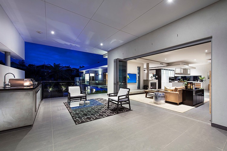 City Beach House by 4d designs