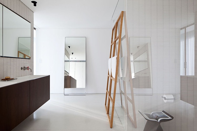 Antokolsky Penthouse by Pitsou Kedem Architects