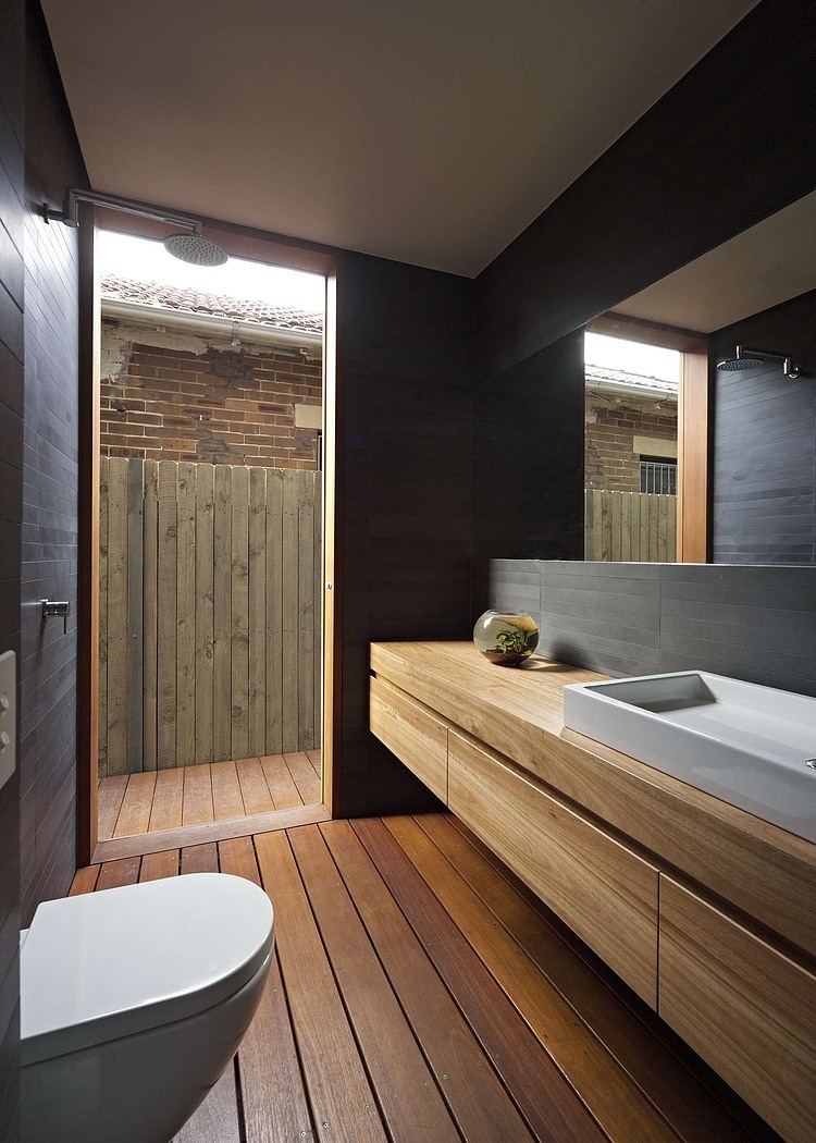 Plywood House II by Andrew Burges Architects