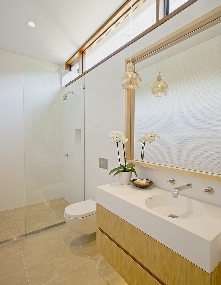 Middle Harbour House by Richard Cole Architecture