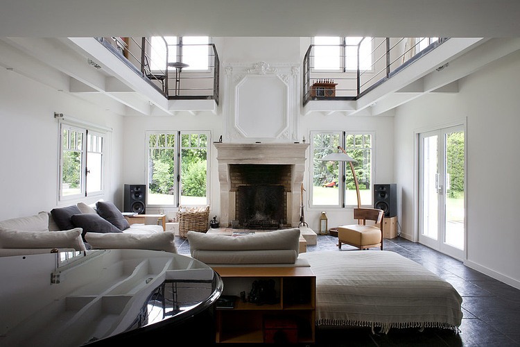 Villennes-sur-Seine Residence by Olivier Chabaud Architecte