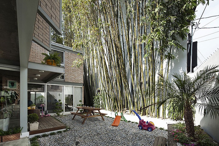 Brisas House by Garza Camisai Arquitectos