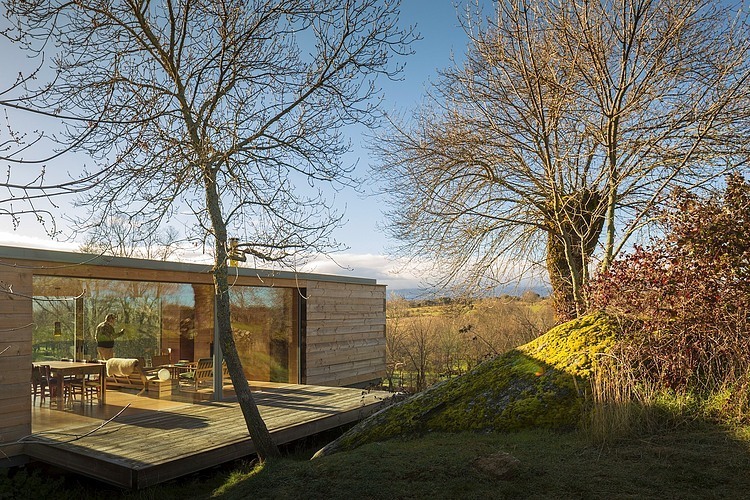 Four Seasons House by ch+qs