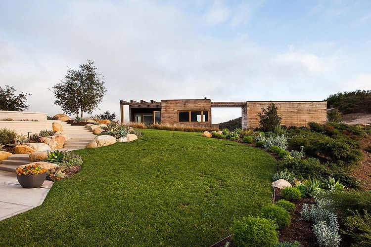 Toro Canyon Residence by Bestor Architecture