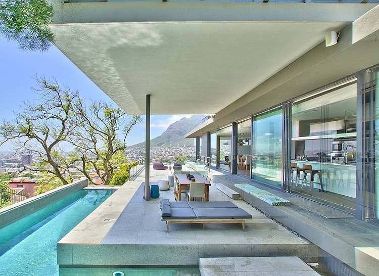 Villa Saebin by Greg Wright Architects