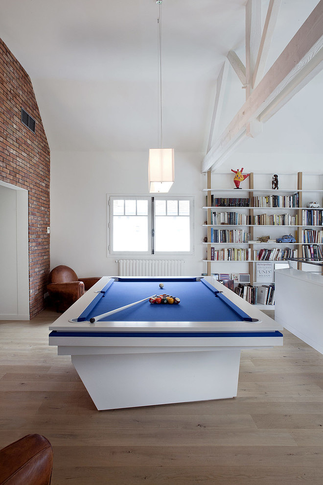 Villennes-sur-Seine Residence by Olivier Chabaud Architecte