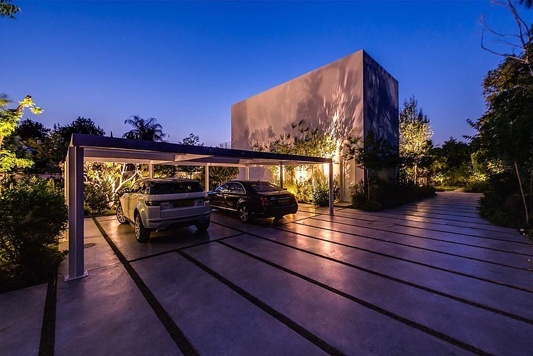 The Cubes House by Nestor Architecture