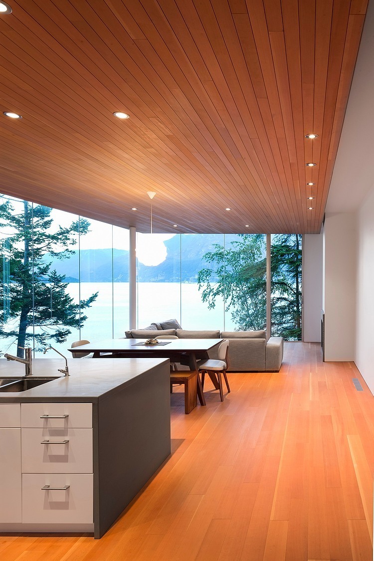 Gambier Island House by Mcfarlane Green Biggar